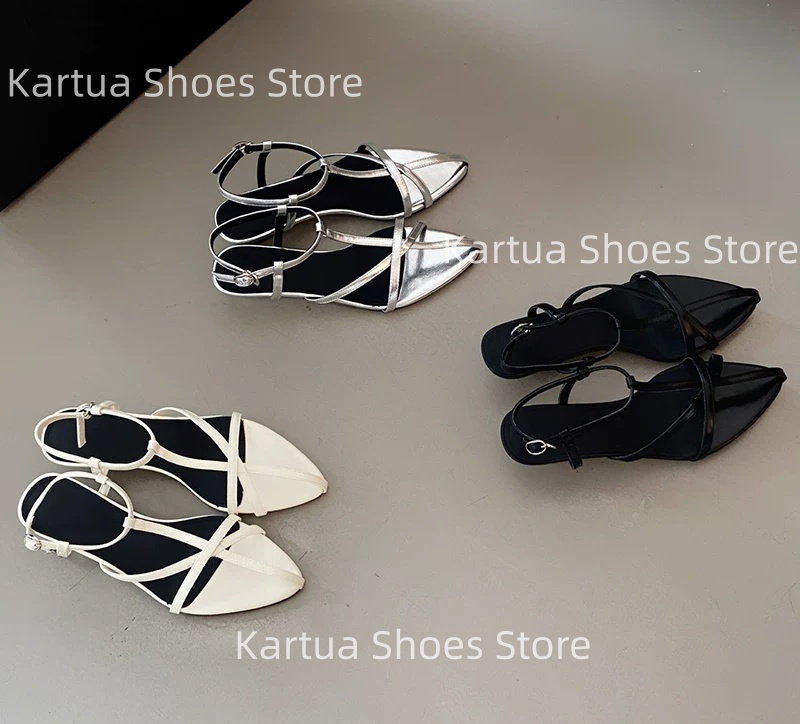 Leather Classic Strap - Sandales plates à bout fendu en